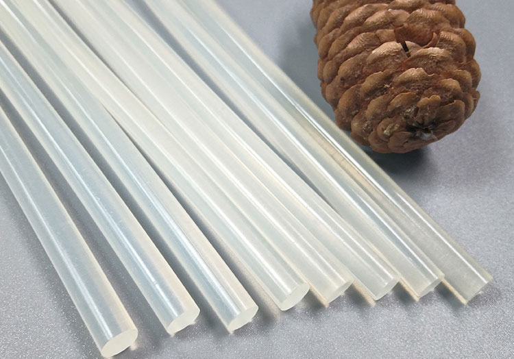 熱熔膠棒這個(gè)現(xiàn)象很普遍，不需要擔(dān)心！